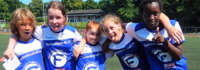 Freunde finden im Fußballcamp