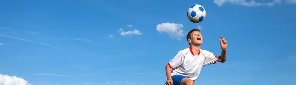 Kind Kopfball