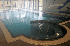 Schwimmbad Fußballcamp Augsburg