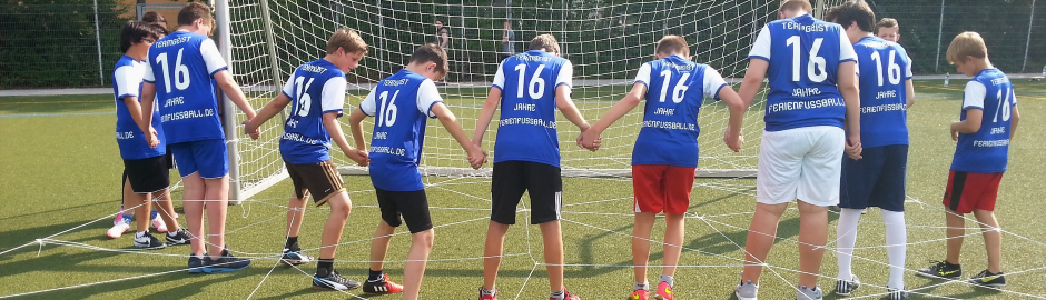 Mehr als nur ein Fußballcamp!