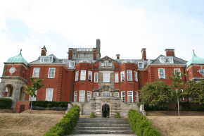 Fußballcamp mit Englischunterricht im Pangbourne College